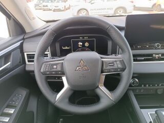 Mitsubishi Outlander Instyle 4WD 2.4 PHEV 225kW