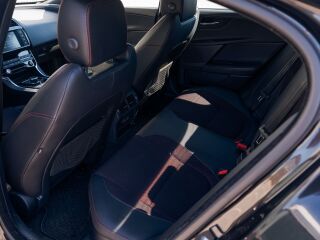 Jaguar XE R-sport 2.0 132кВ