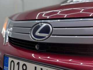 Lexus HS 250h 2.4 110kW