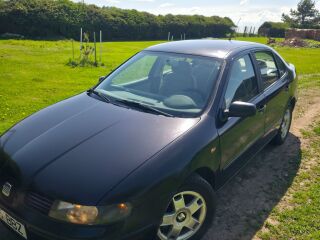 SEAT Toledo Comfortline 1.6 R4 16V 74kW