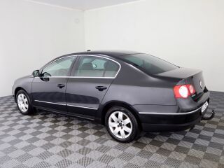 Volkswagen Passat Comfortline 2.0 110kW