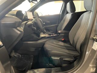 Peugeot 2008 Allure Hybrid 145 e-DCS 6 1.2 100kW