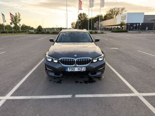 BMW 320 Luxury line 2.0 R4 140kW