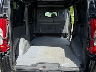 Peugeot Expert 2.0 94kW