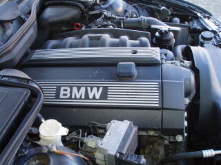 BMW 528IA M-Pakett 2.8 R6 142kW