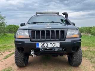 Jeep Grand Cherokee 4.7 164kW