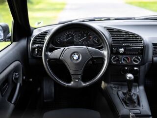 BMW 318 1.8 176kW