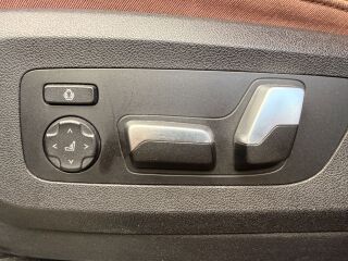 BMW X5 3.0 195kW