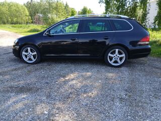 Volkswagen Golf Exclusive 2.0 103kW
