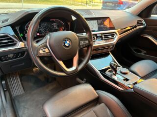 BMW 318 Executive Sport 2.0 110kW