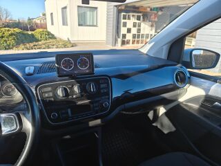 Volkswagen Up 1.0 55kW