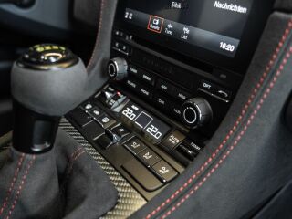 Porsche 718 Cayman GT4RS Weissach 4.0 368kW