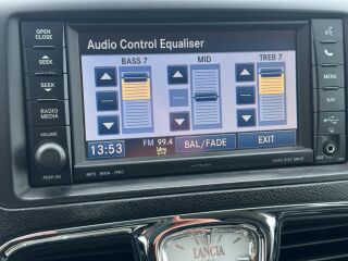 Lancia Voyager STOW&GO Exclusive Edition 2.8 CRD 120kW