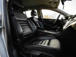 Opel Insignia 2.0 118кВ