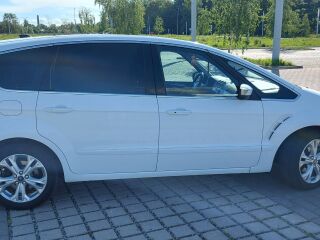 Ford S-MAX 2.2 147kW