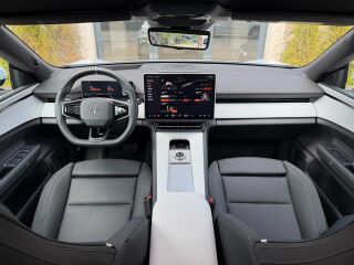 Polestar 4 Long Range DUAL MOTOR AWD 400kW