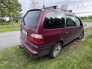 Ford Galaxy Ghia 2.0 85kW