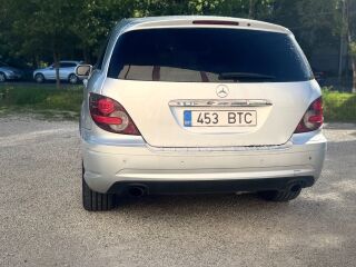 Mercedes-Benz R 320 3.0 165kW