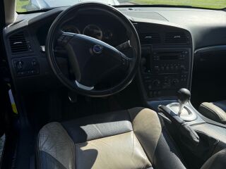 Volvo S60 2.4 136kW