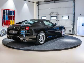 Ferrari 599 GTB Fiorano 6.0 V12 456kW