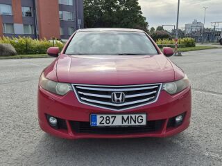 Honda Accord Limited Edition 2.4 R4 148kW