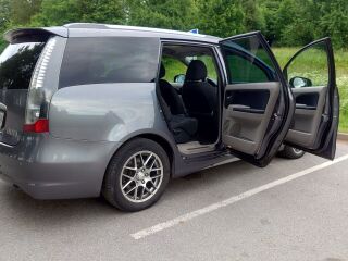 Mitsubishi Grandis 2.0 100kW