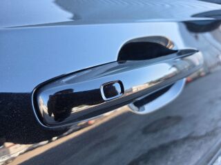 Volvo V90 Cross Country Pro D5 AWD Onyx Black 2.0 D5 173kW