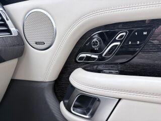 Land Rover Range Rover Autobiography 4.4 SDV8 250kW