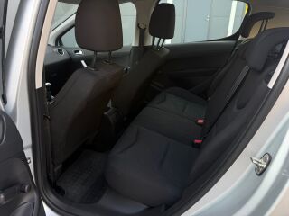 Peugeot 308 1.4 72kW