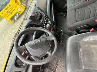 Iveco Daily 70C17 puksiirauto 3.0 125kW