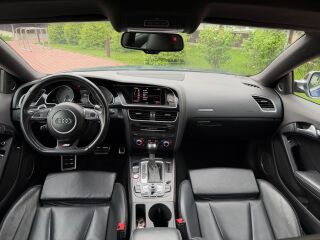 Audi S5 3.0 245кВ