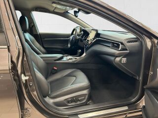 Toyota Camry Executive Hybrid 2.5 131kW