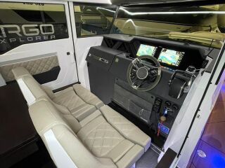Axopar 37 XC Cross Cabin + 2 x Mercury 350 hj L6 JPO Mercury   2x350hj