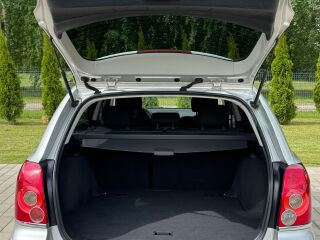Toyota Avensis LINEA SOL 2.2 D-4D D-CAT
