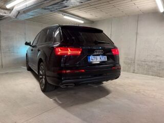 Audi Q7 Black Line 3.0 TDI 155кВ