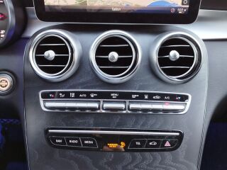 Mercedes-Benz C 220 AVANGARDE AMBIENT LIGHT 2.0 R4 143kW