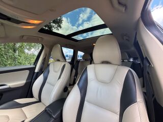 Volvo XC60 R-Design 2.4 D5 158kW