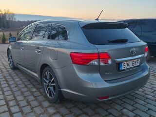 Toyota Avensis 2.0 91kW