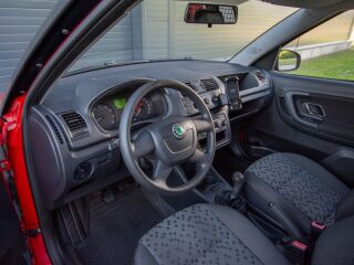 Skoda Praktik Window Van Comfort N1 1.2 R4 63кВ