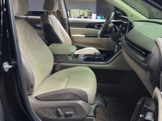 Kia Carnival Signature 2.2 CRDi 148кВ