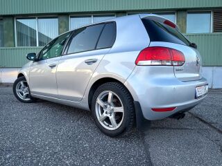 Volkswagen Golf 1.4 90kW