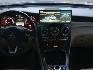 Mercedes-Benz GLC 350 Premium Business AMG 4-Matic 2.0 235kW