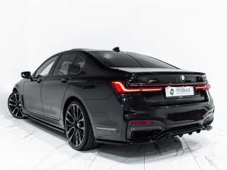 BMW 740 Facelift M-Performance X-drive 3.0 235kW