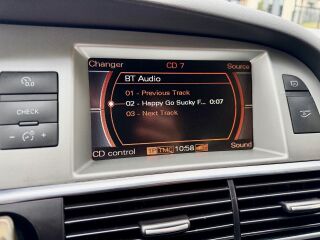 Audi A6 Avant Executive 2.0 TDi 103кВ