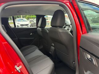 Peugeot 208 Allure 1.2 74kW