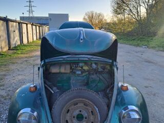 Volkswagen Beetle 1.3 R4 32kW