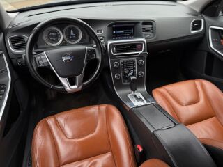 Volvo V60 2.0 120kW