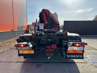 Volvo FM 440 8x4*4 324kW