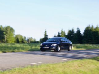 Honda Civic 1.8 103kW