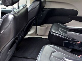 Chrysler Pacifica LIMITED 3.6 214kW